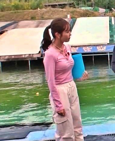 久保光代アナ、ピンクお○ぱいデッカ!YCの膨らみエッロ過ぎて最高!