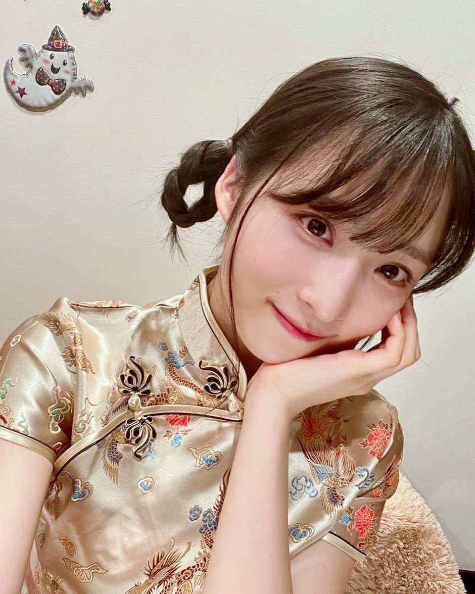 Akb48 2万年に1人の美少女 小栗有以 19 ほっそり二の腕チラりの可愛すぎるチャイナ服姿披露 圧巻の可愛さ アイドル 女子アナ画像 吟じます