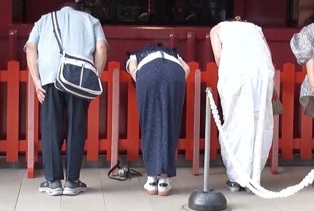 日向坂46正源司陽子、お尻ローアングルでパン線クッキリの膨らみ最高