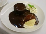 ウエストのチョコレートケーキ