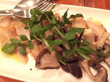 しのだ家 肉としいたけ