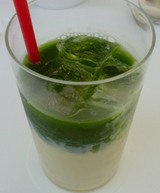 FANCL CAFE(ファンケルカフェ)発芽豆乳甘酒(青汁入り)