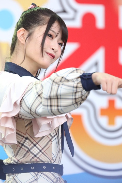 g16