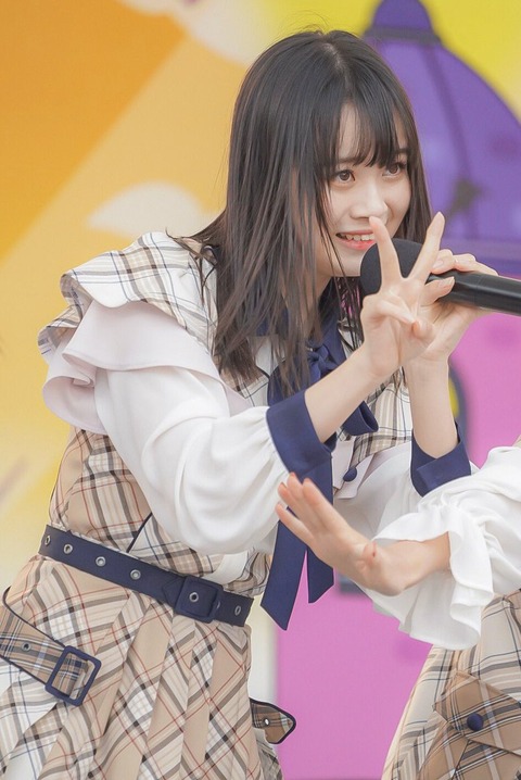 y4