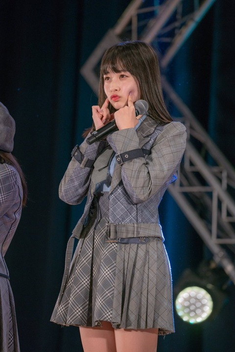 y17