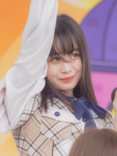 y5