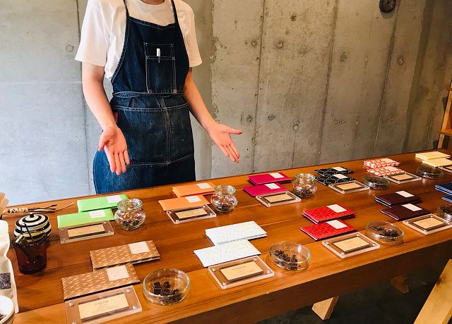 手作りチョコ工房 Craft Chocolate Works の コールドチョコレート 三宿 To Go Brothersのテイクアウトジャーニー