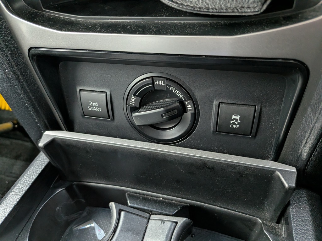 PXL_20260208_015133383