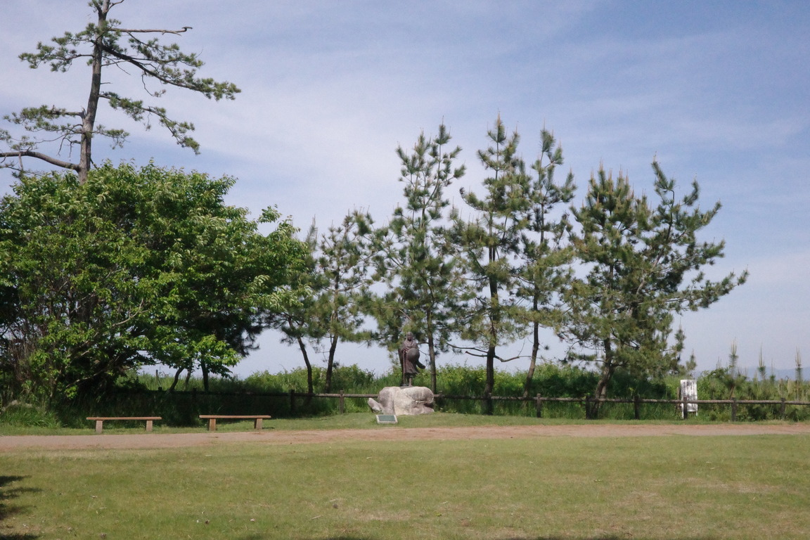 R0004446