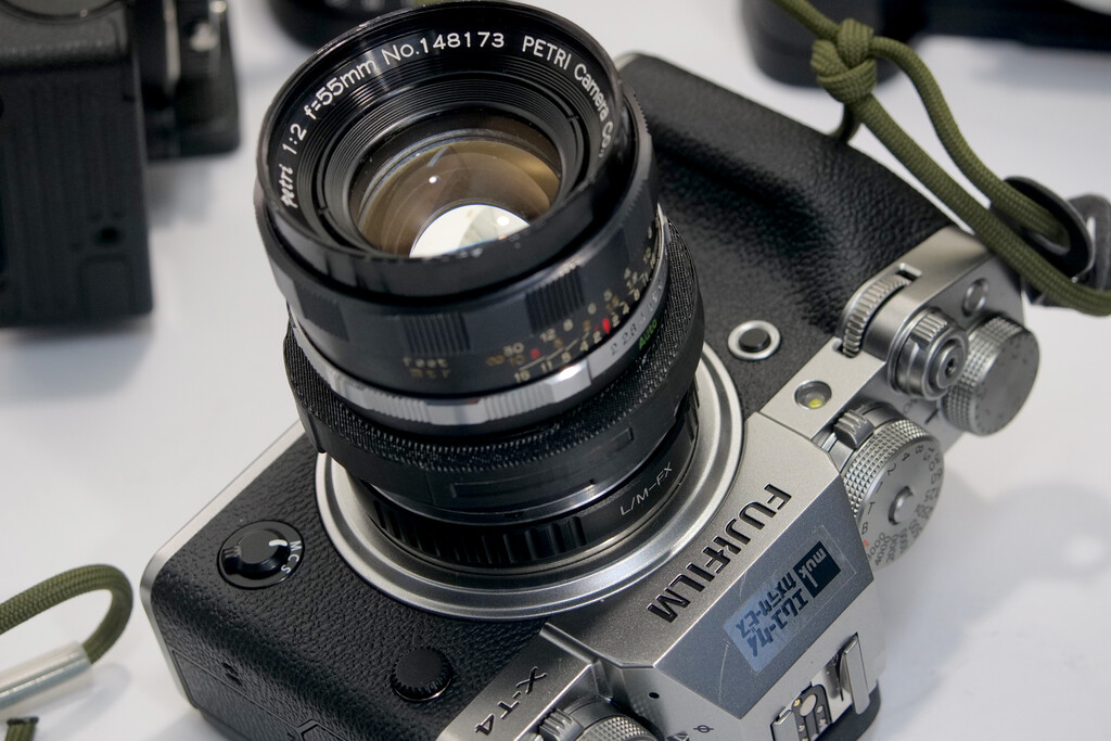 PETRI 1.8/55 + Leica Mアダプター