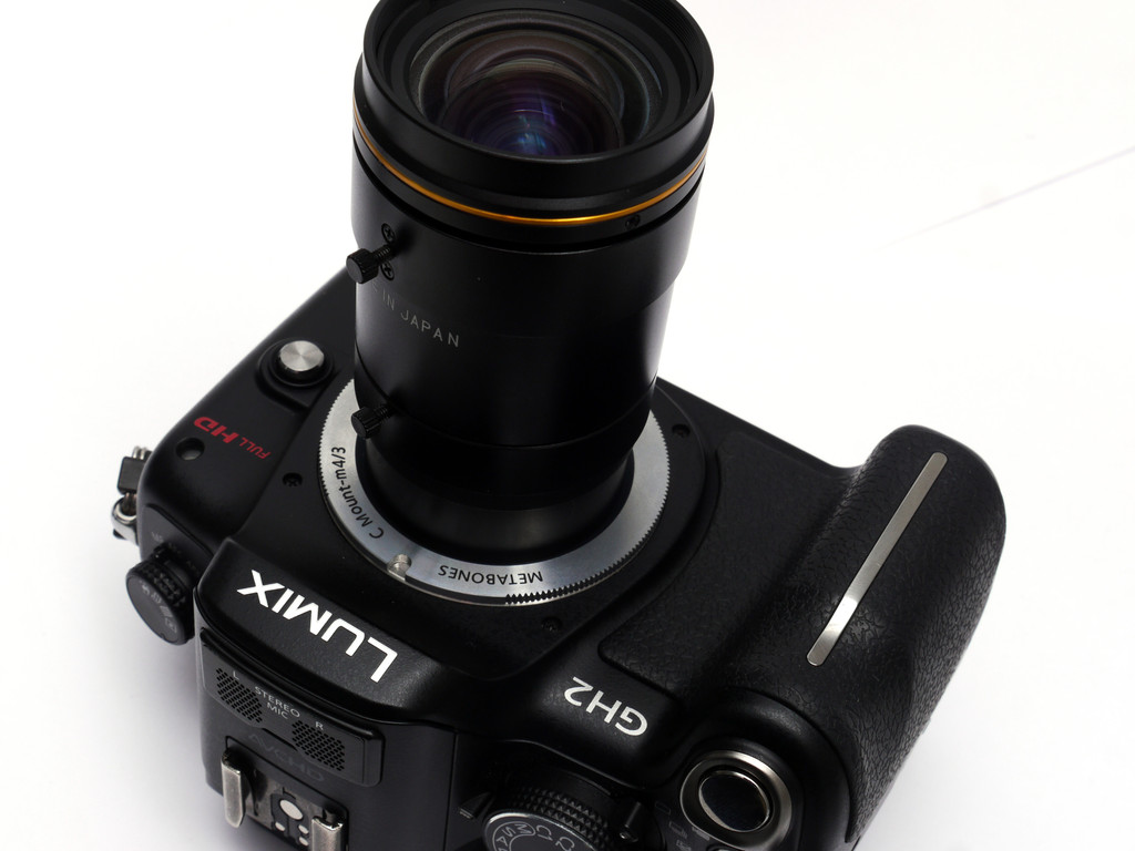 Kowa インダストリアルCマウントレンズ 16mm f2.0 4/3