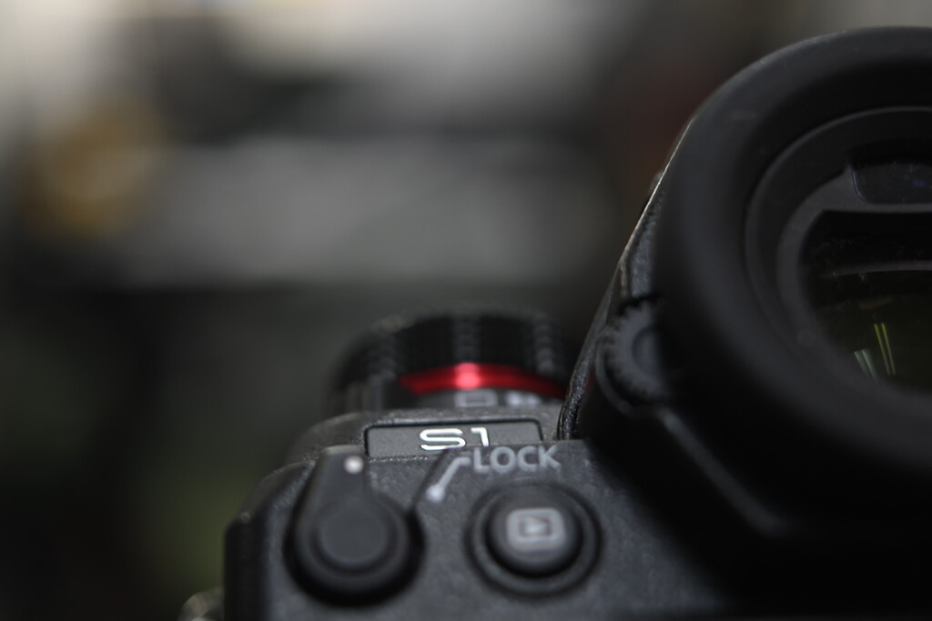 接写ヘリコイド付きライカM - ニコンZマウント用マウントアダプター