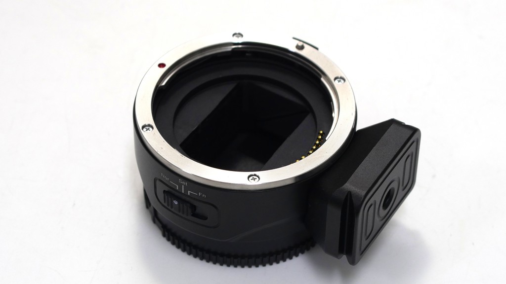 TECHART キャノンEF 電気接点付きAF駆動 ソニーα Eマウント TECHART キャノンEF 電気接点付きAF駆動 ソニーα Eマウント