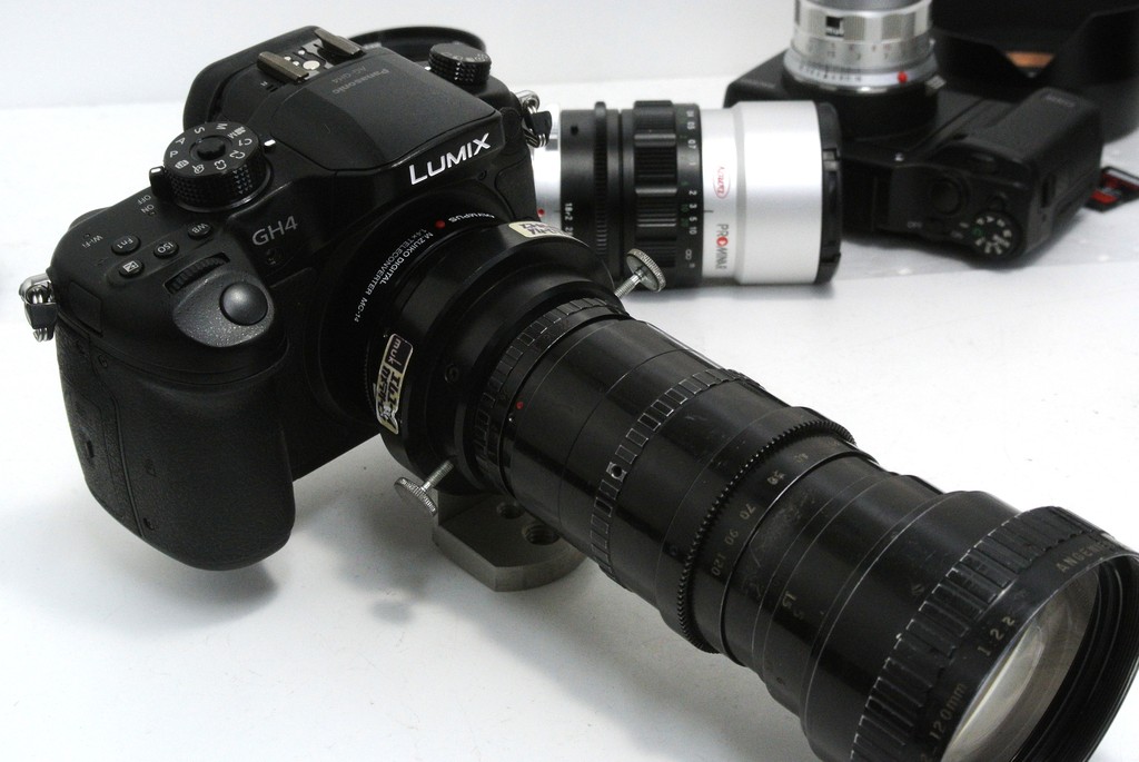 16mm用 Arriflex angenieux 10x12をBMPCCとGH4・4Kクロップ 16mm用 Arriflex angenieux 10x12をBMPCCとGH4・4Kクロップ