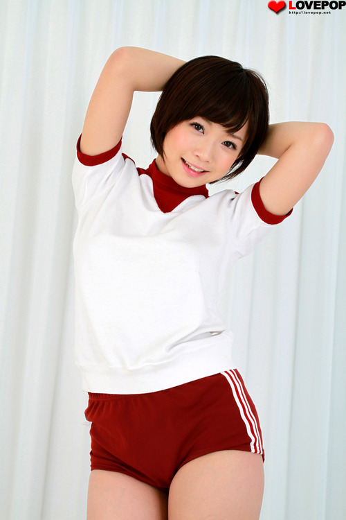 紗倉まな-ブルマ-02