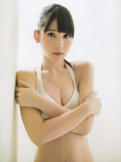 002-松岡菜摘-gravure-04