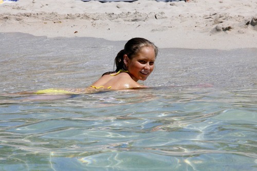 ユリア・リプニツカヤ-海-05