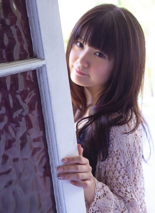 008-竹達彩奈-01