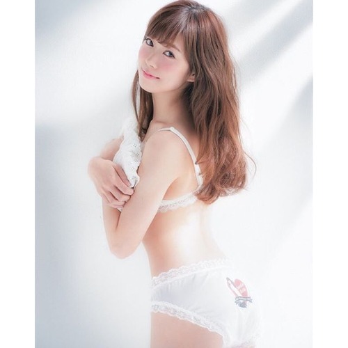 001-渡辺美優紀-02