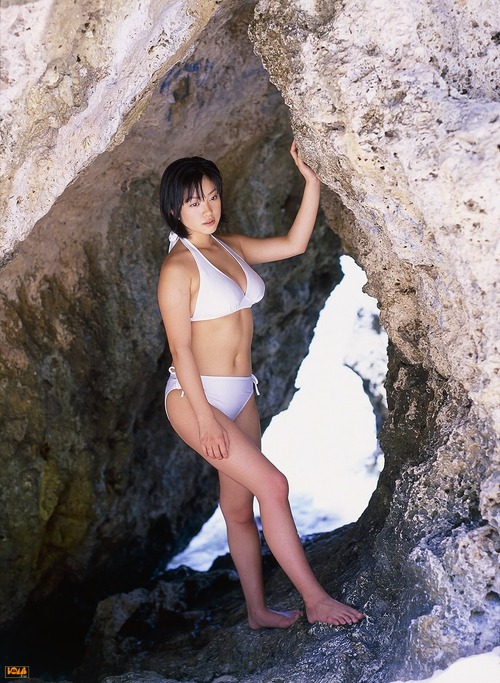 小向美奈子-BOMB-04-02