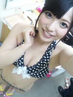 001-1-上原亜衣