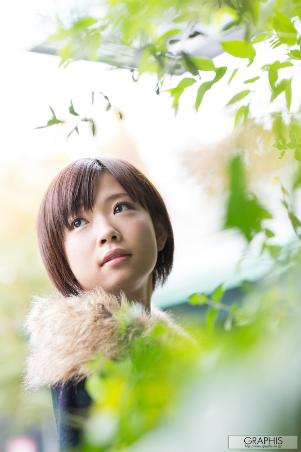 001-紗倉まな-01