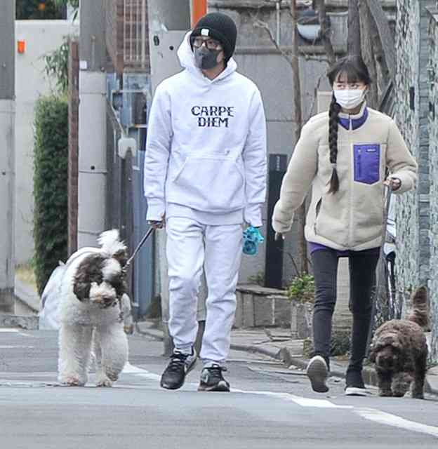 B Zの稲葉浩志が散歩する モフモフな高級犬 の秘密 がーるずとーく