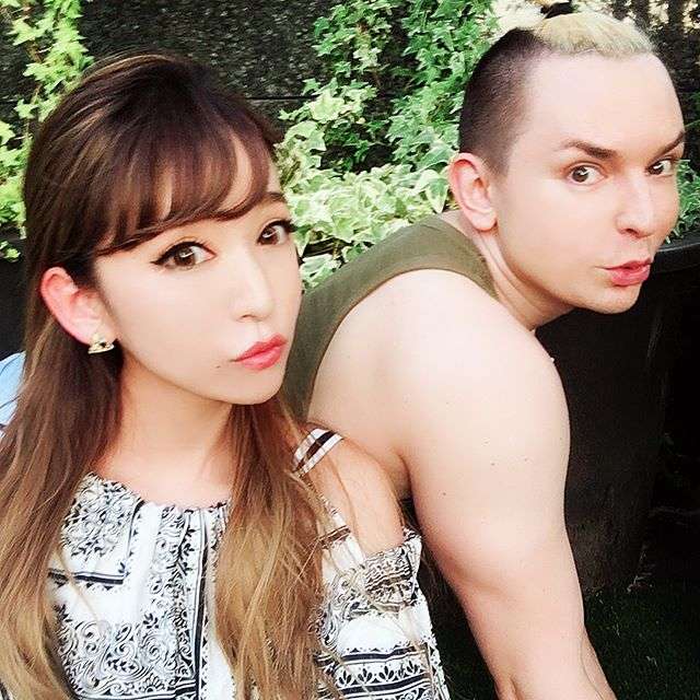 浜崎あゆみの豪華自宅に衝撃 姉ageha 杉山佳那恵へのバースデーサプライズが話題 がーるずとーく 浜崎あゆみの豪華自宅に衝撃 姉ageha 杉山佳那恵へのバースデーサプライズが話題 がーるずとーく