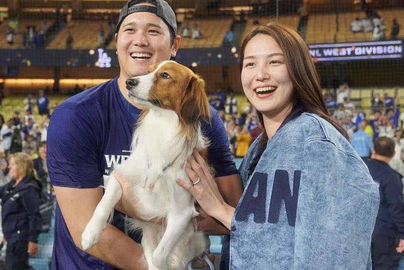 「大好きなんだね」真美子夫人　グラウンドで見せた大谷翔平への“激かわ仕草”にファン 悶絶「かわいすぎ」