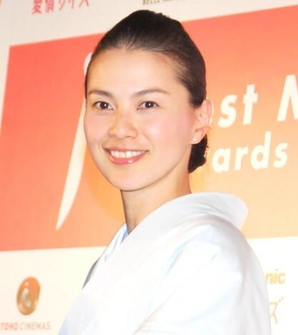 芸能界引退から8年…江角マキコさんが近影公開　反響相次ぐ「キレイすぎる」「美しい」