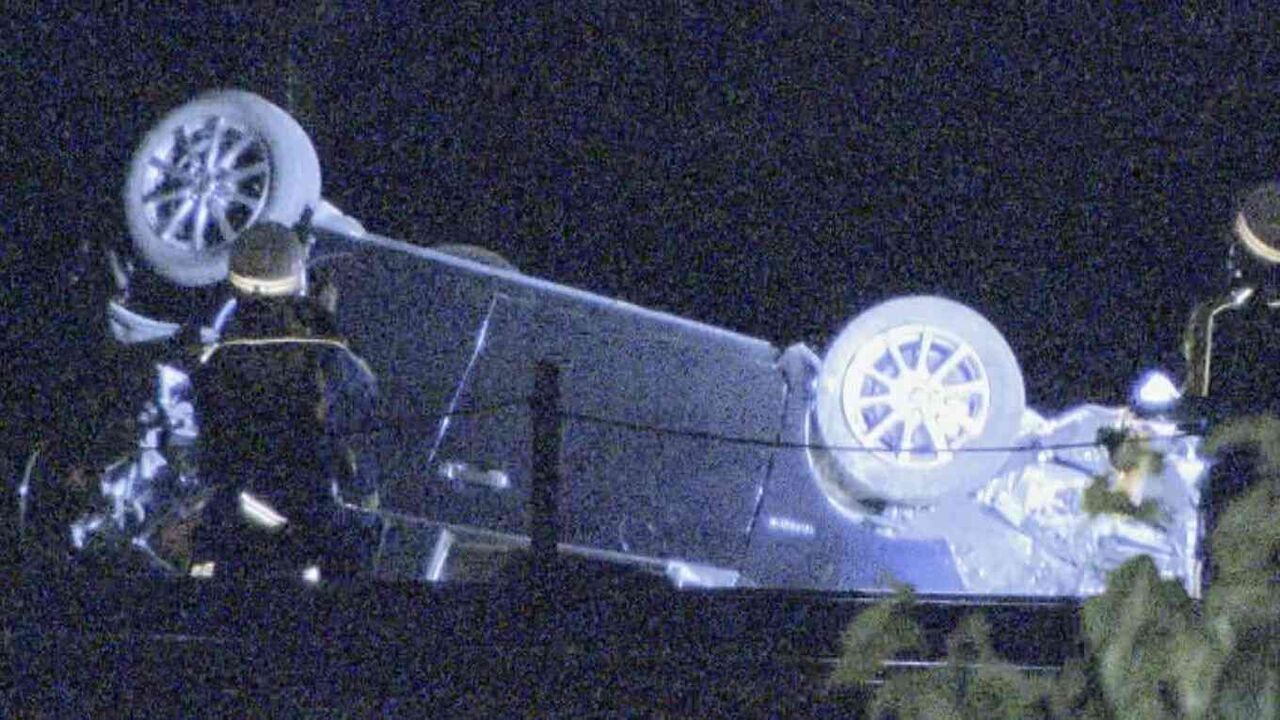 線路に車を止めて電車に衝突させた会社員の女（27）を逮捕「人生がどうでもよくなり　死んでもいいやと思った」フェンスを突き破り線路に入ったか　JR東海道線　愛知・一宮市
