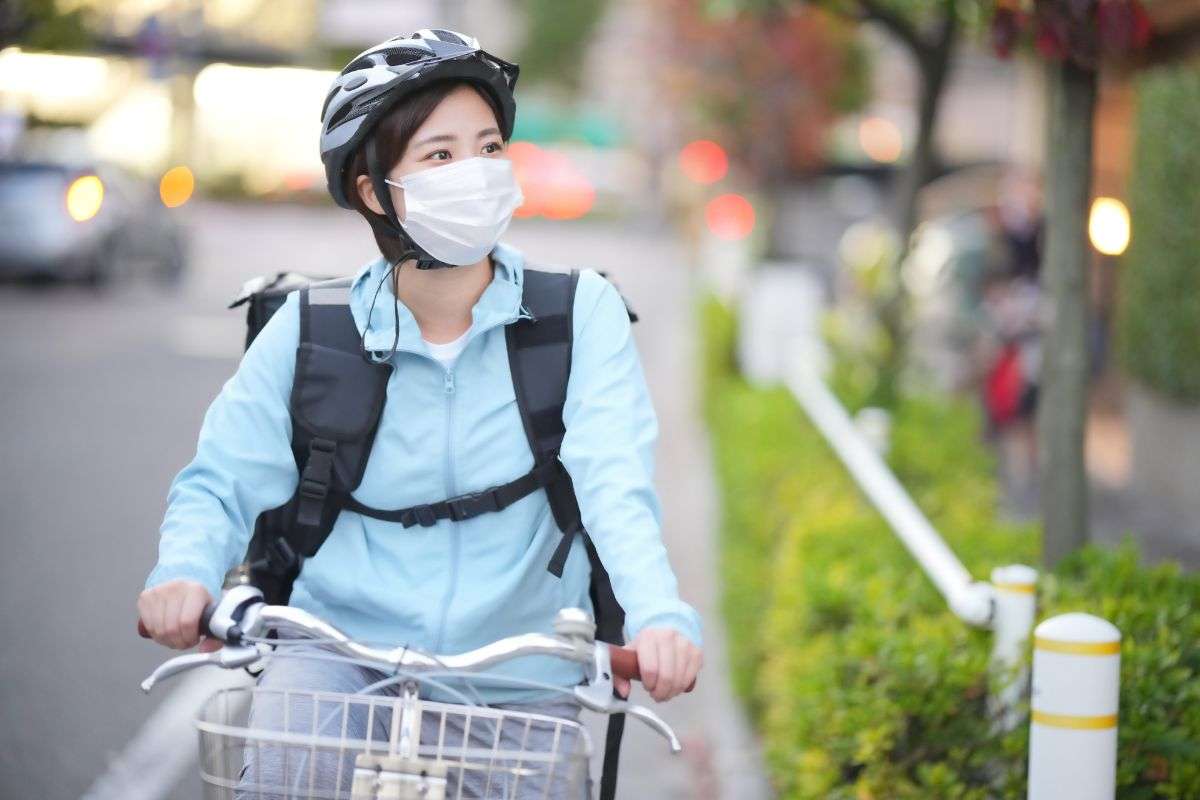 努力義務化の一方で…自転車乗車時のヘルメット「着用しない」500人超に聞いた“理由”　「罰則がないから」を上回った圧倒的1位は？