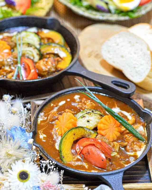 【画像】料理が趣味の人の冷凍庫が凄い「夫の友達が来て、居酒屋みたいに注文されてもなんでも作れるのが嬉しい」