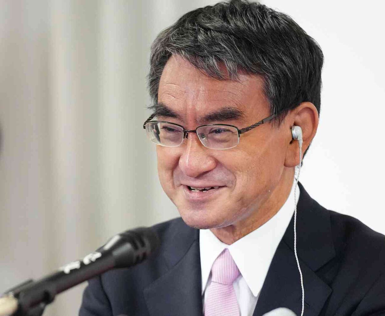 河野太郎デジタル相、マイナカードの将来的な名称変更提案「制度とカードが世の中で混乱」