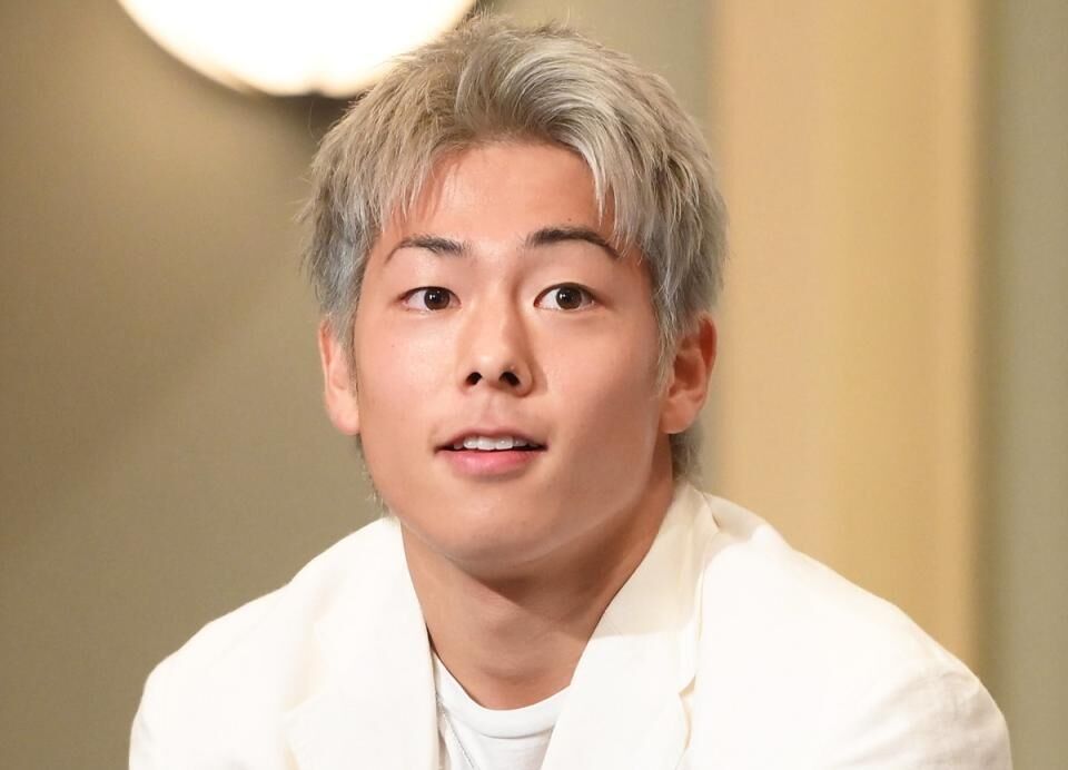 キングカズ次男、母・三浦りさ子が「菓子折り持って」謝罪行脚　「地域の塾は全部行けなくなった」