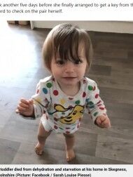 「あと少し発見が早ければ」2歳男児、心臓発作で亡くなった父親に寄り添ったまま餓死（英）