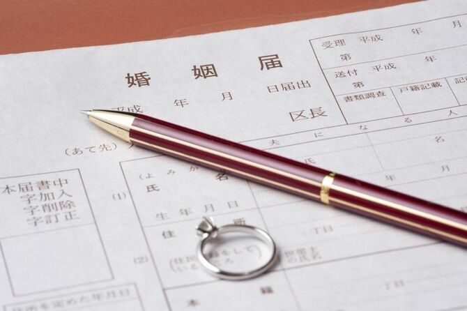 ｢名字を変える作業｣はあまりにしんどい…じわじわ増えている｢事実婚を選びたい人｣に立ちふさがる”壁”
