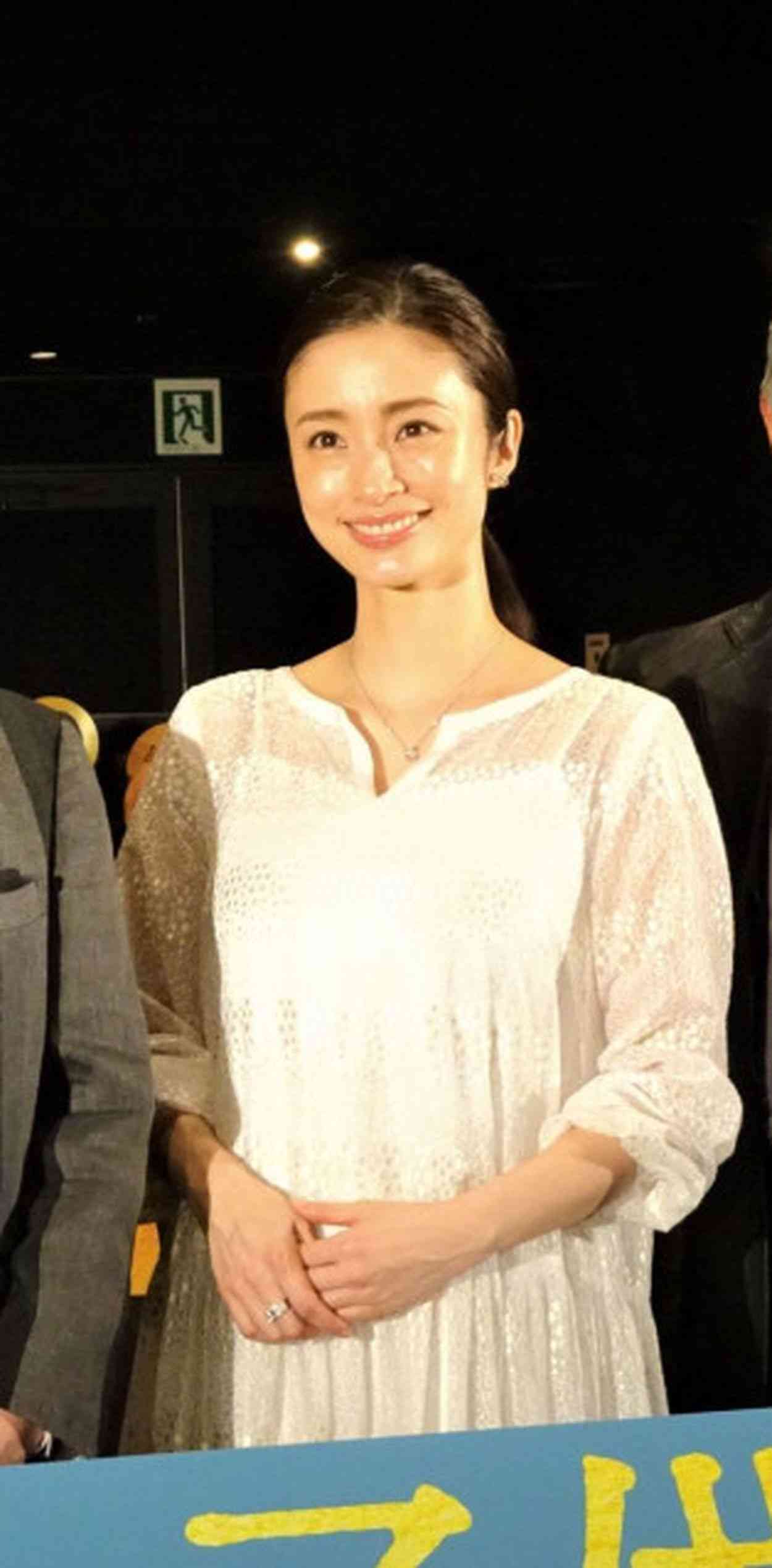 上戸彩が第3子妊娠、夏頃出産予定　4月から仕事セーブ