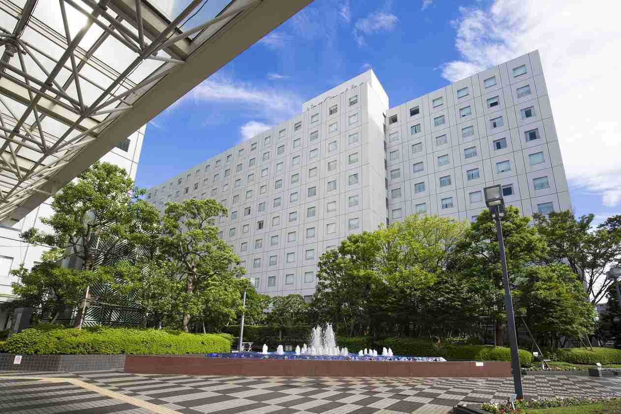 修学旅行中のホテル朝食にカエル混入　ビュッフェで発見、ホテルが入善西中学校に謝罪　ニューオータニイン東京