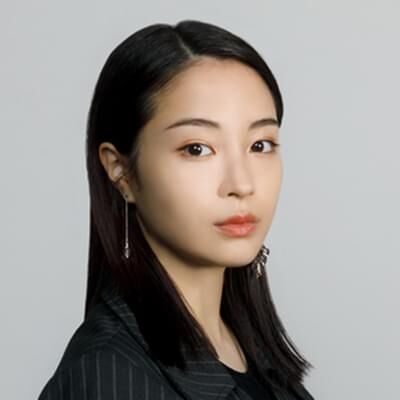 広瀬すず、黒の着物姿を披露　「美しい」「綺麗」とファン称賛