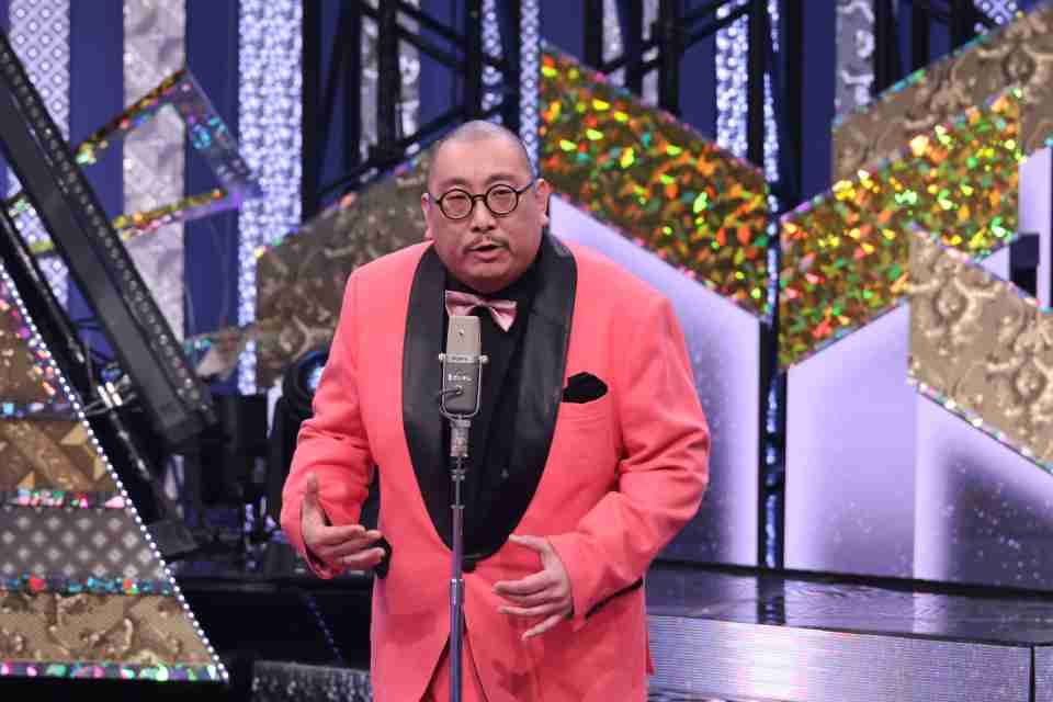 【R-1】22代目王者は街裏ぴんく　芸歴20年目＆初決勝からの史上最多5457人の頂点に涙「R-1には夢があるんですよ！」