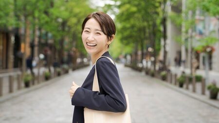 ｢収入を隠さない｣女性がお金持ち男性にモテる訳　相手の収入などの経済力を重視する男性が増加