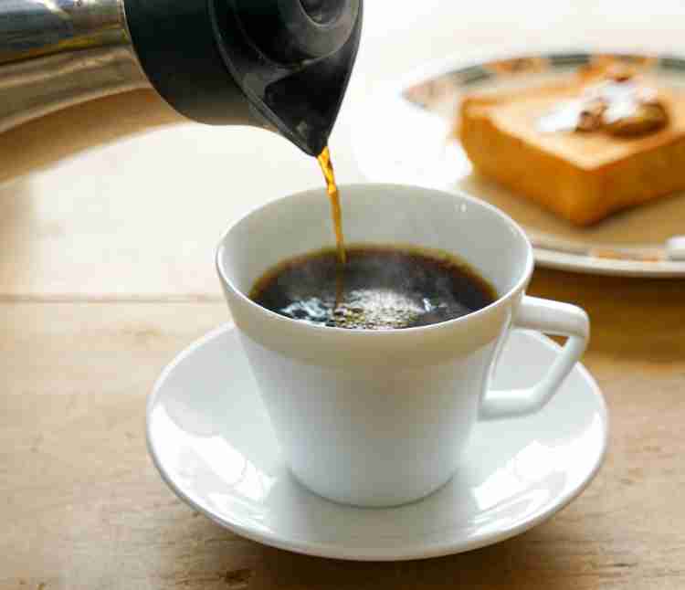 ブラックコーヒーを飲めない大学生はなんと〇割も「口が臭う」「スティックシュガー4本入れてちょうど良い」リアルな意見…