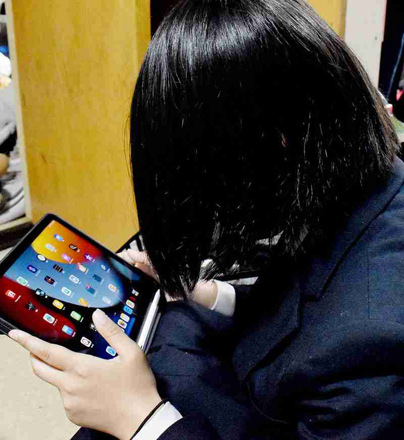 母衝撃、突然学校から連絡「タブレット買って」…高額　必要？疑問の数々　自己負担の埼玉「文房具と同じ」