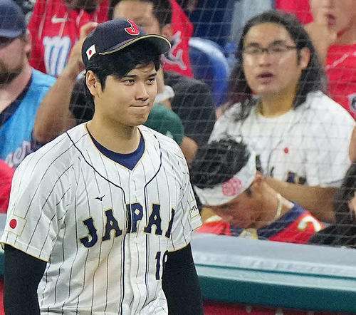 お笑い芸人の好きな画像が集まるトピ