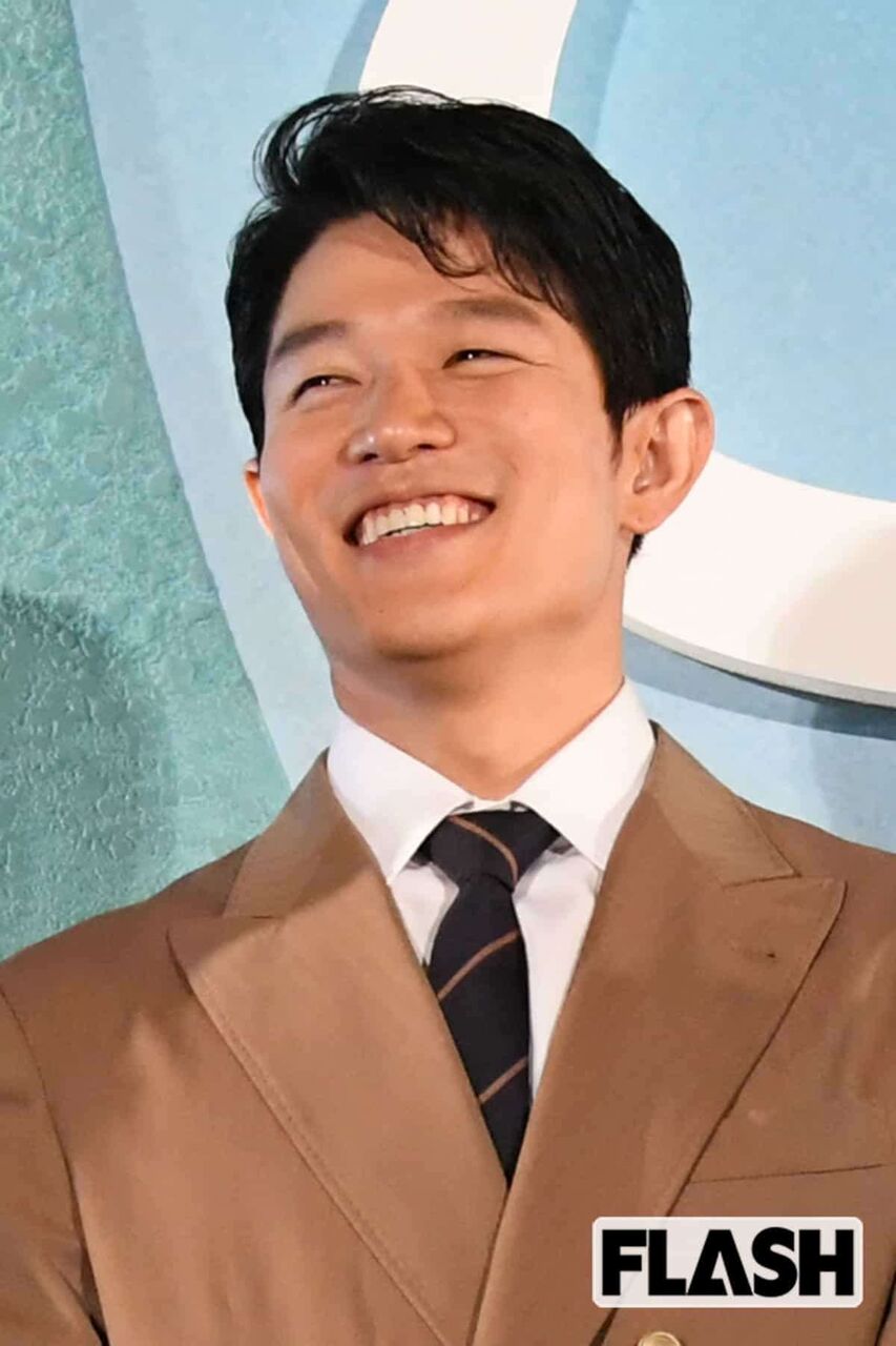 テレビ関係者500人に聞いた「性格がいい男性俳優」ランキング　3位小泉孝太郎、2位ムロツヨシを抑えた1位は？