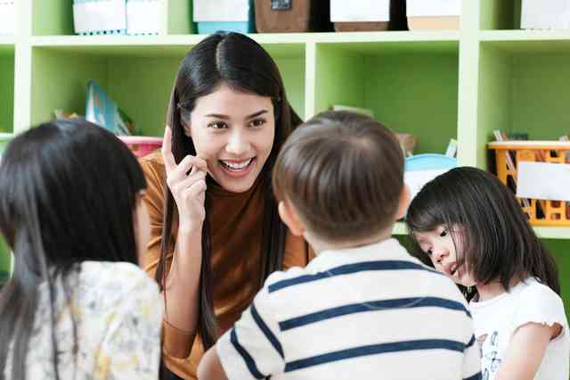 日本の英語力はなぜ中国にも抜かれたのか。世界111カ国中80位と「低い」理由