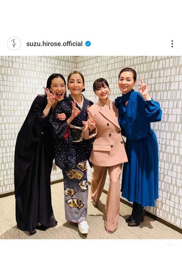 広瀬すずの「顔が異常に小さい」と衝撃　“姉妹ショット”にファン「4人ともいい表情」の声
