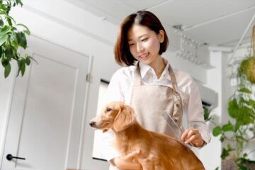 ペット飼っていて「1番お金かかるもの」　美容代、ペットフードを抑えた第1位は？
