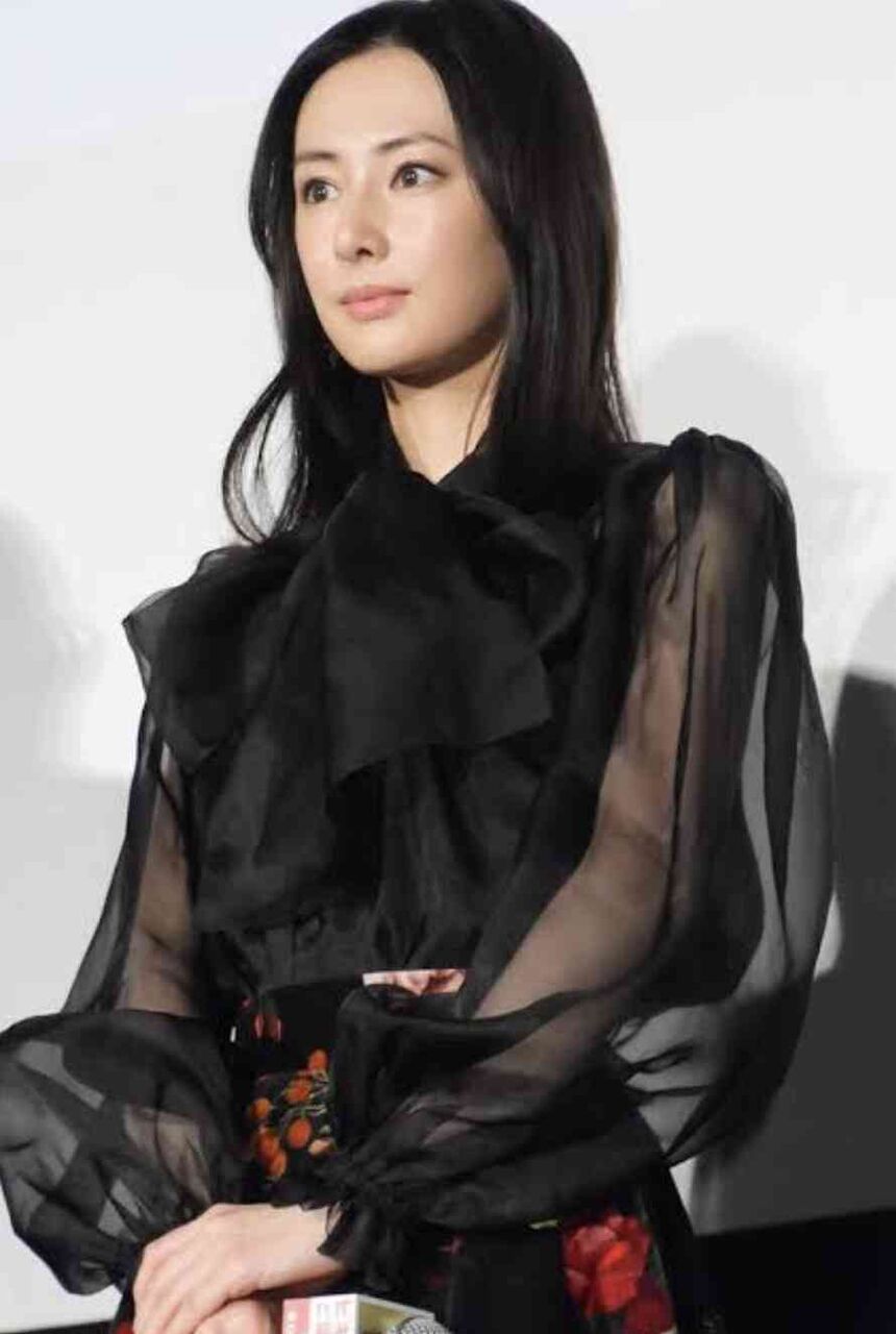 結局、顔が良けりゃパーソナルカラーなんて関係ないですよね？